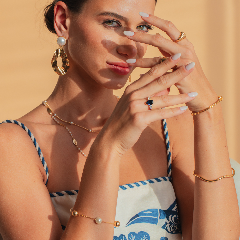 ANEL FORMATURA GOTA AZUL MARINHO BANHO OURO 18K