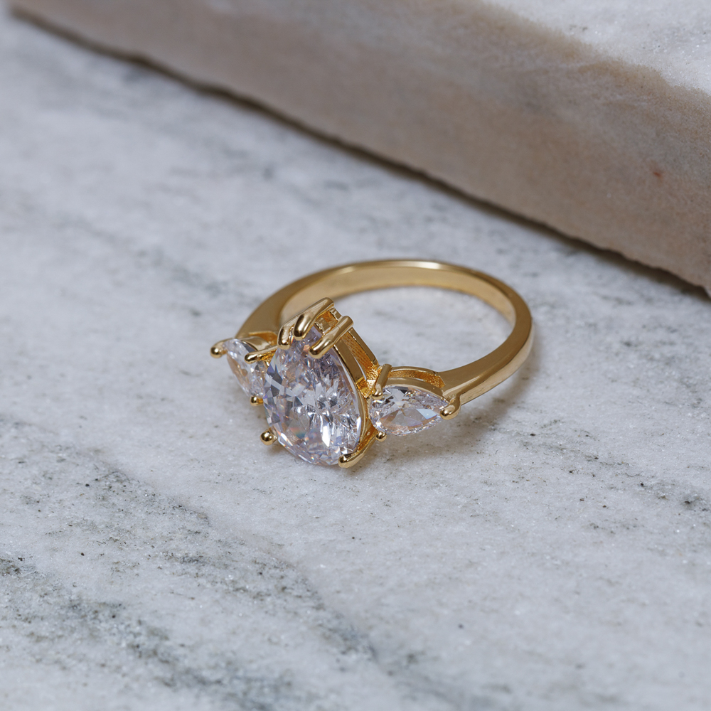 ANEL FORMATURA GOTA CRISTAL BANHO OURO 18K