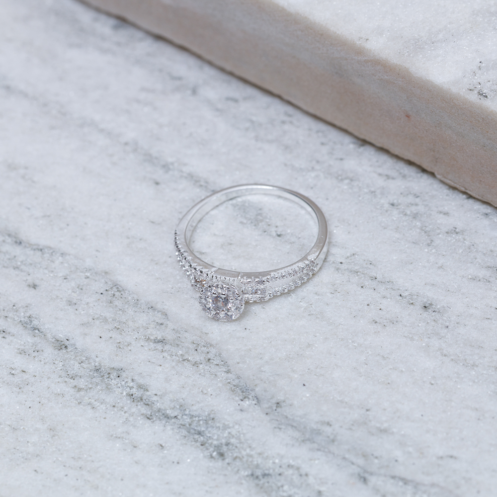 ANEL SOLITÁRIO FILEIRA DUPLA BANHO PRATA