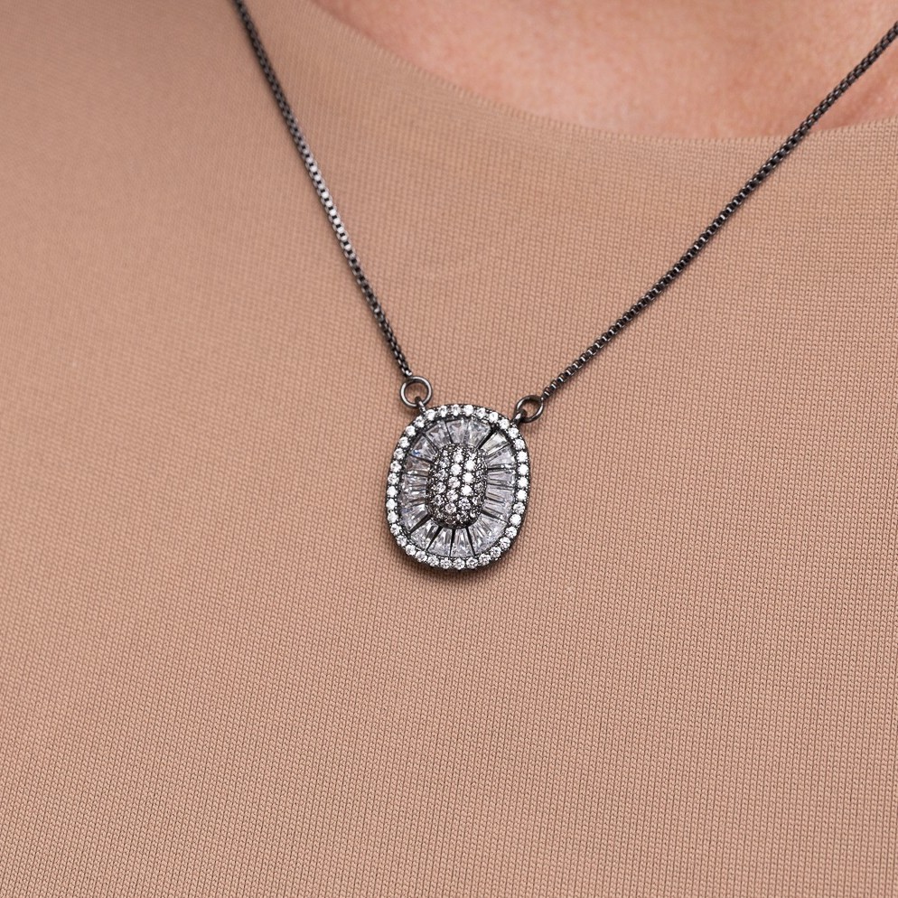 COLAR MANDALA QUADRADA BANHO RÓDIO NEGRO