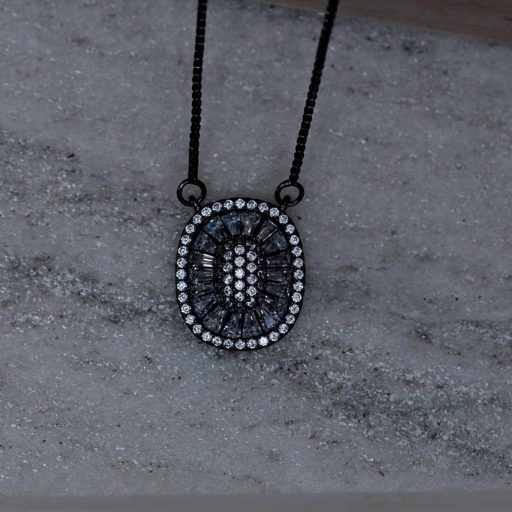 COLAR MANDALA QUADRADA BANHO RÓDIO NEGRO