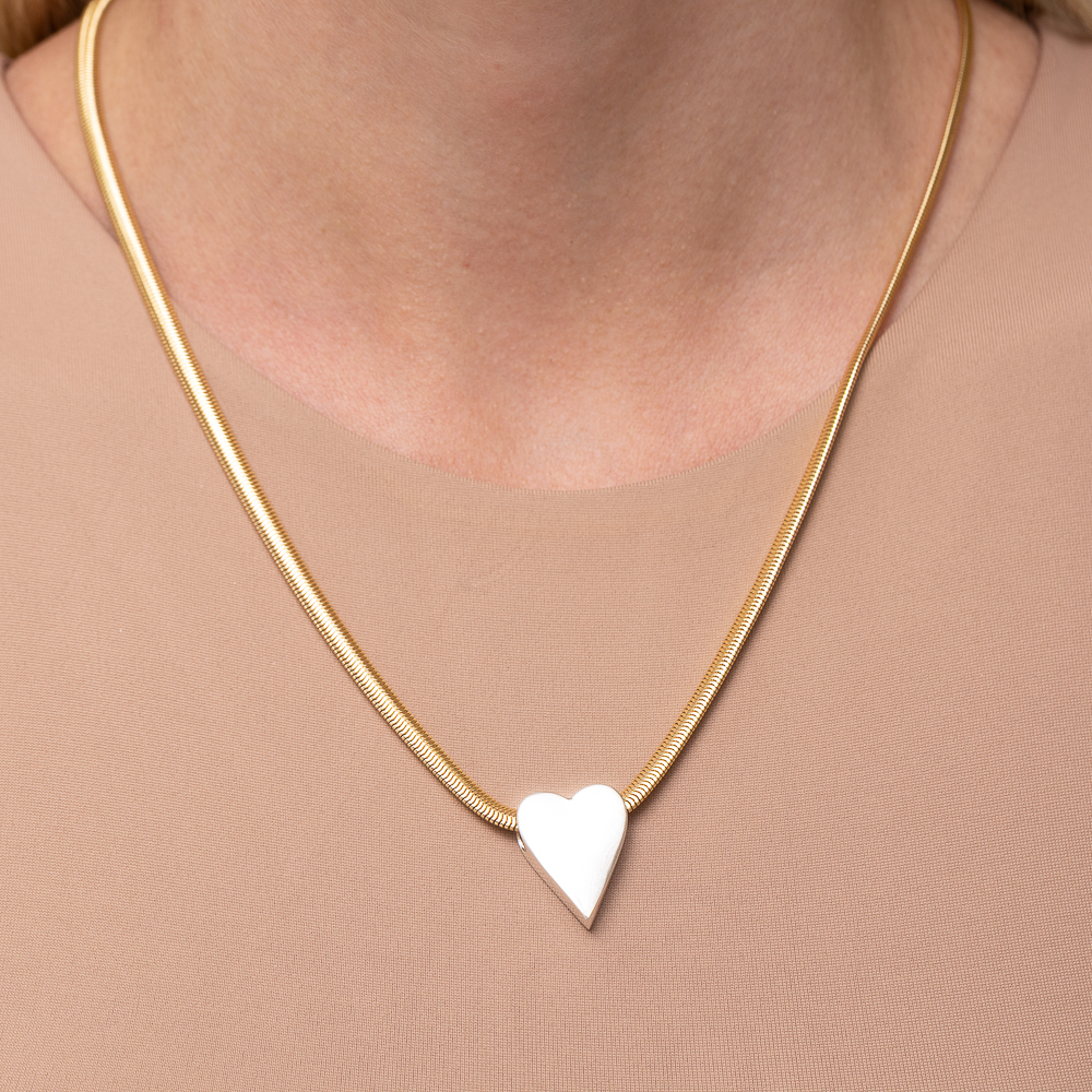 COLAR MALHA ALEMÃ COM CORAÇÃO PRATA BANHO OURO 18K