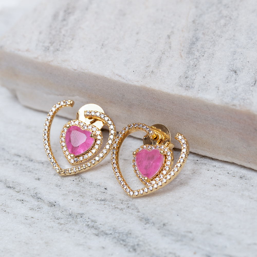 BRINCO CORAÇÃO 2 EM 1 COM PEDRA ROSA IOGURTE BANHO OURO 18K