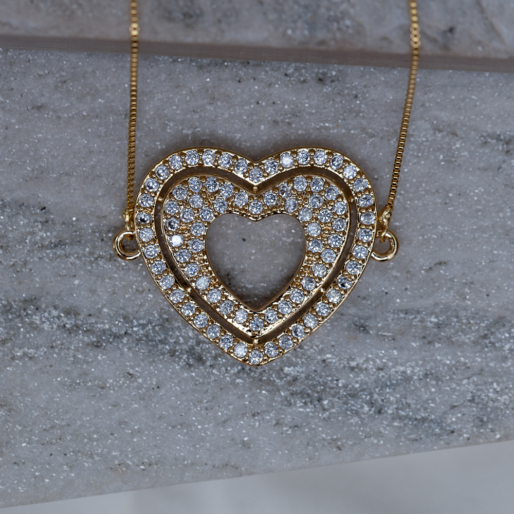 COLAR CORAÇÃO DUPLO CRAVEJADO BANHO OURO 18K