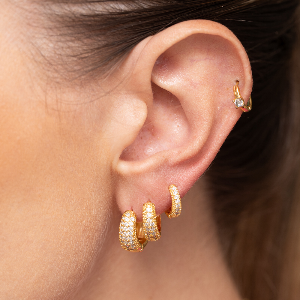 BRINCO ARGOLA OVAL G CRAVEJADA BANHO OURO 18K