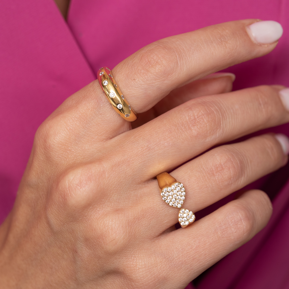 ANEL CORAÇÃO DUPLO CRAVEJADO BANHO OURO 18K