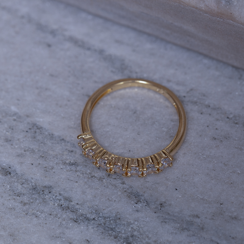 ANEL MEIA ALIANÇA CRISTAL BANHO OURO 18K