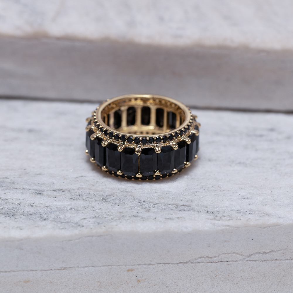 ANEL PEDRAS NEGRAS BANHO OURO 18K