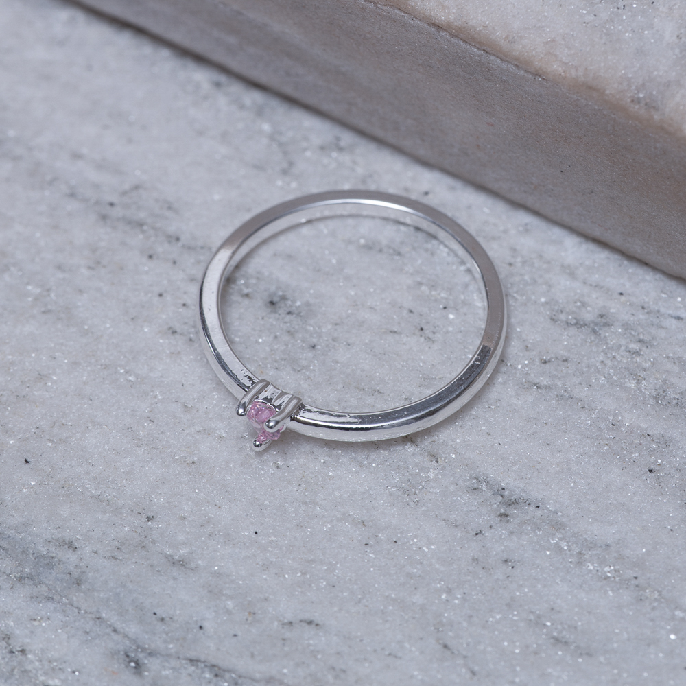 ANEL SOLITÁRIO CORAÇÃO ROSA CLARO BANHO PRATA