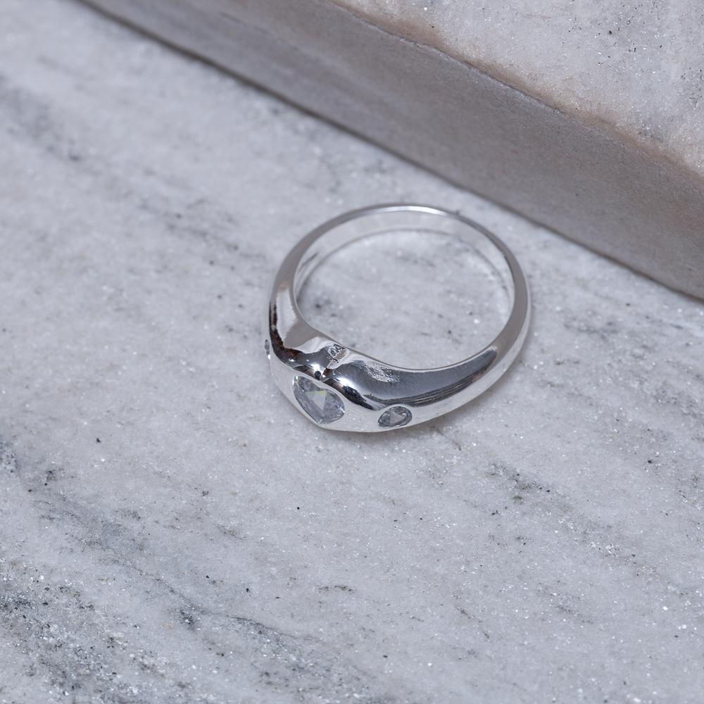 ANEL CORAÇÃO CRISTAL BANHO PRATA