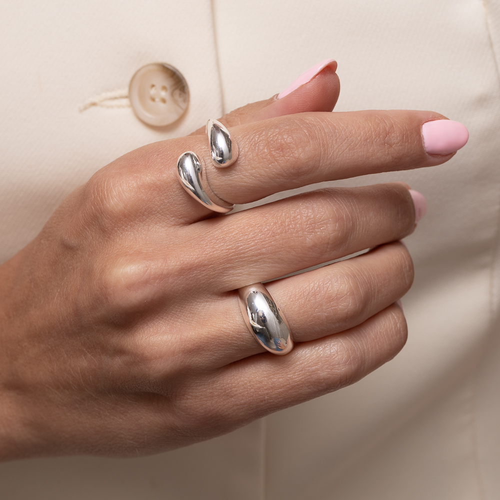 ANEL LISO ABAULADO M BANHO PRATA