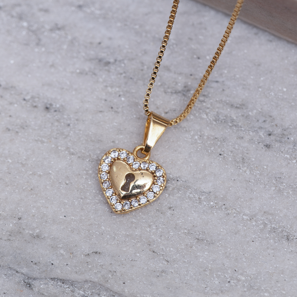 COLAR PINGENTE CADEADO CORAÇÃO COM ZIRCÔNIAS BANHO OURO 18K