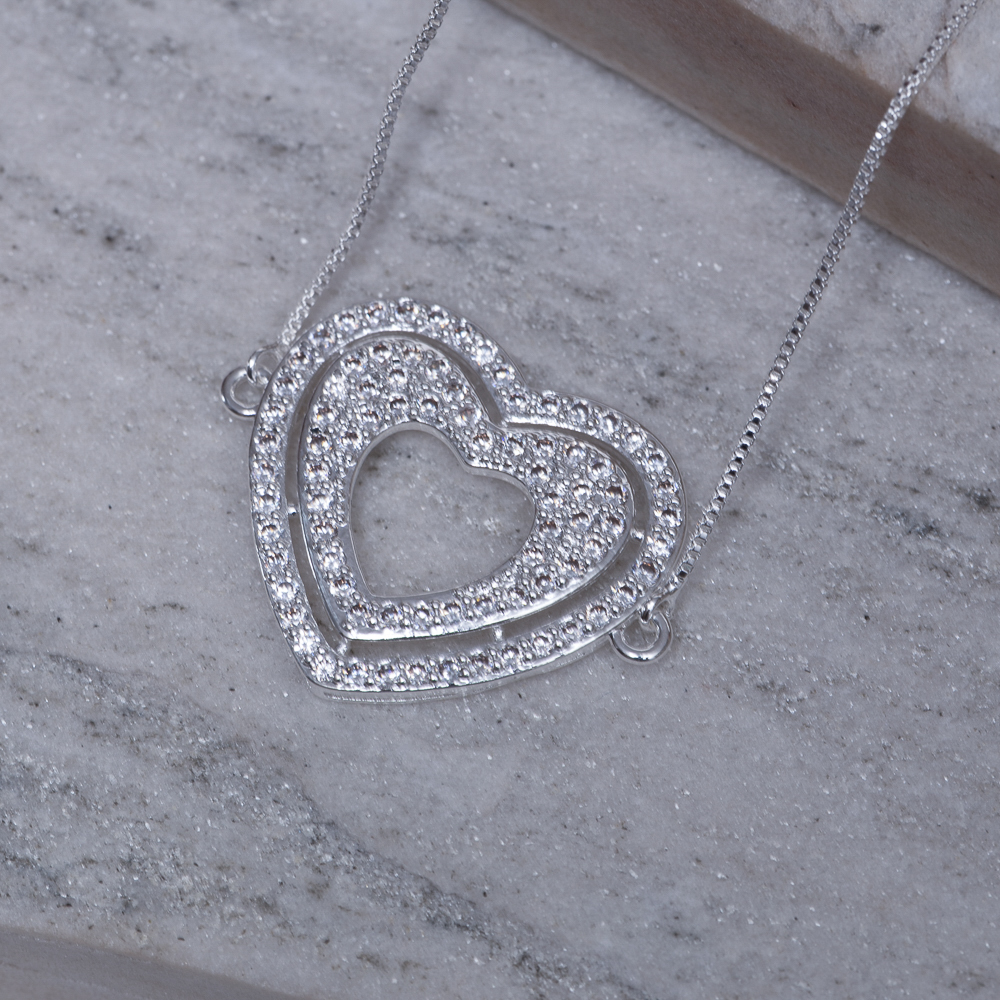 COLAR CORAÇÃO DUPLO COM ZIRCÔNIAS CRISTAIS BANHO PRATA