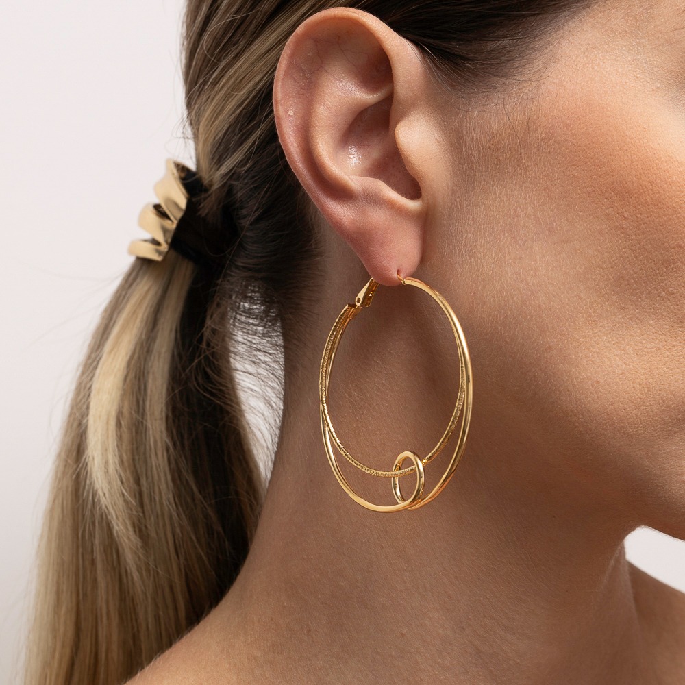 BRINCO ARGOLA GRANDE DUPLA BANHO OURO 18K