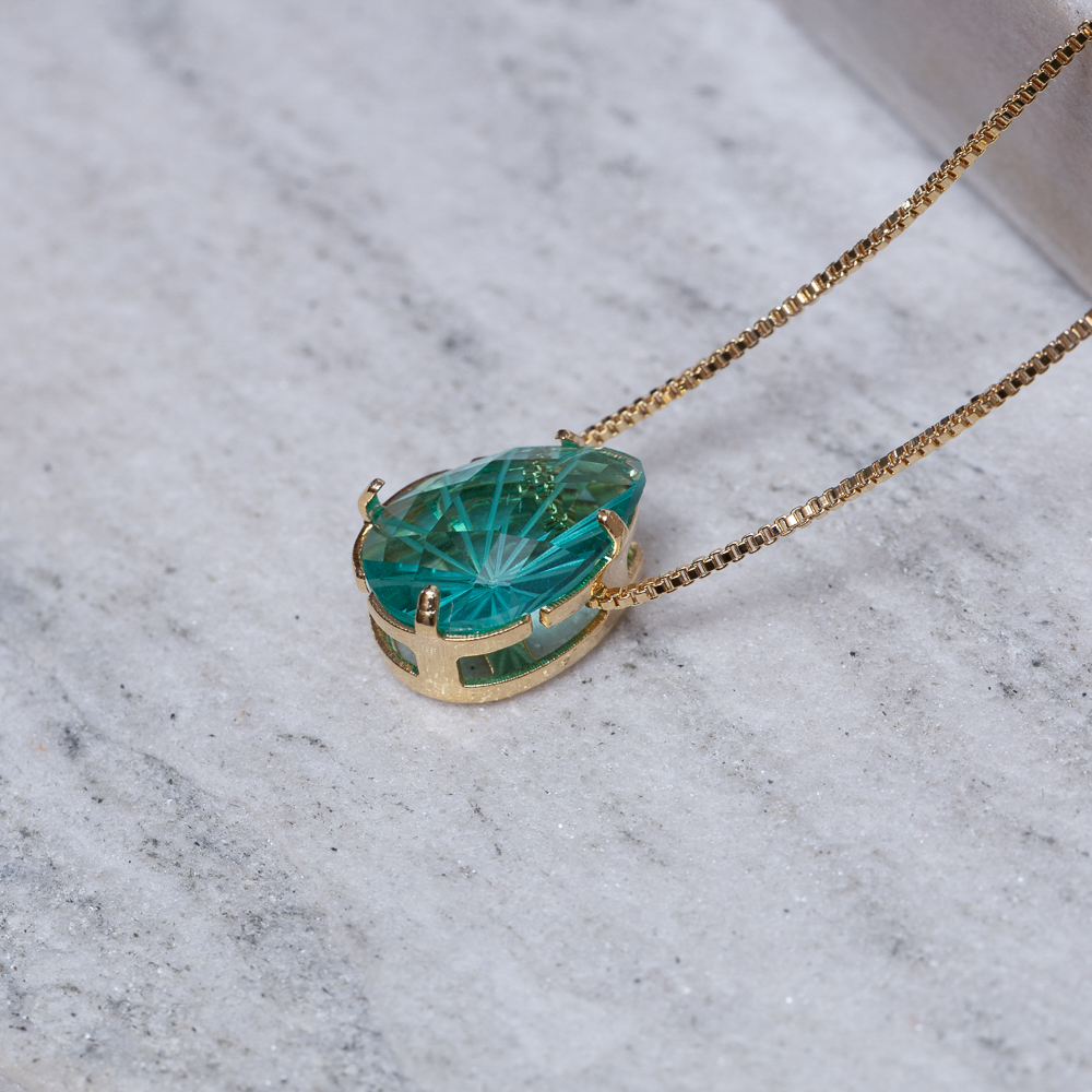 COLAR GOTA COM PEDRA VERDE TIFANNY BANHO OURO 18K