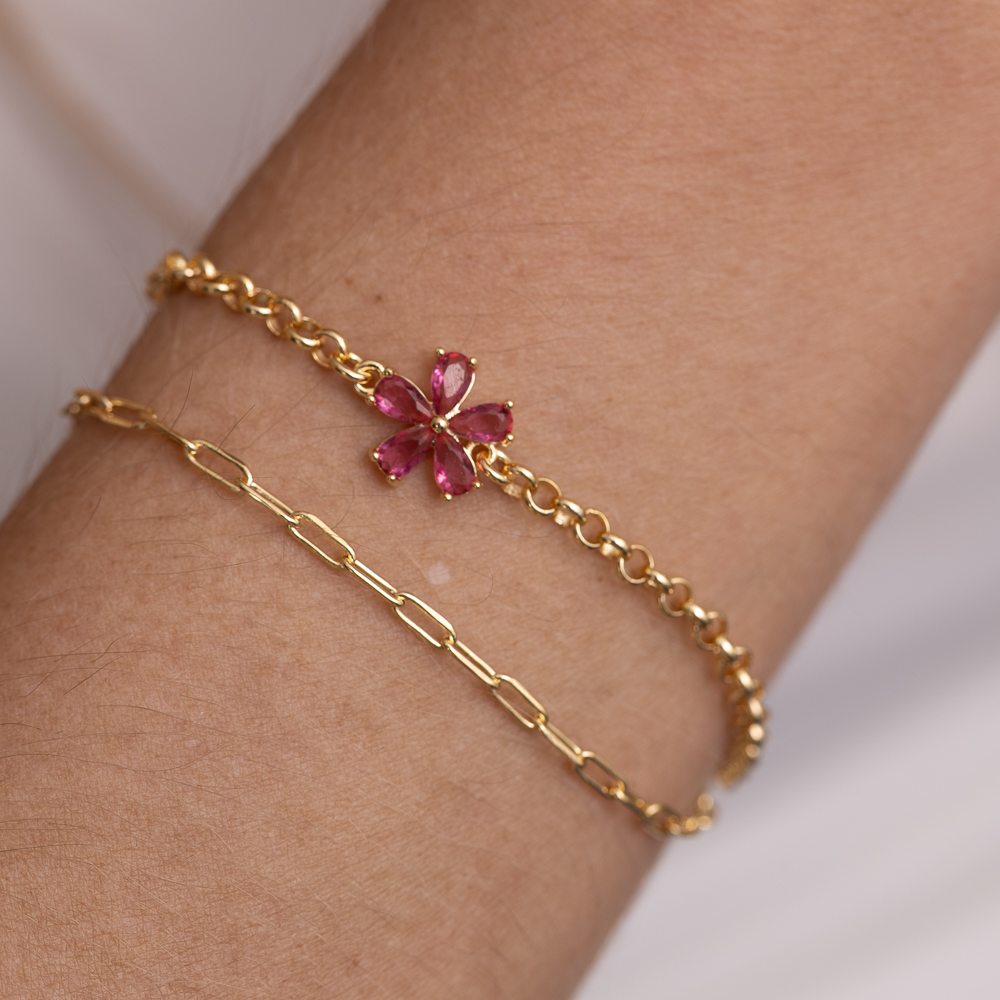 PULSEIRA DUPLA COM FLORZINHA PINK BANHO OURO 18K