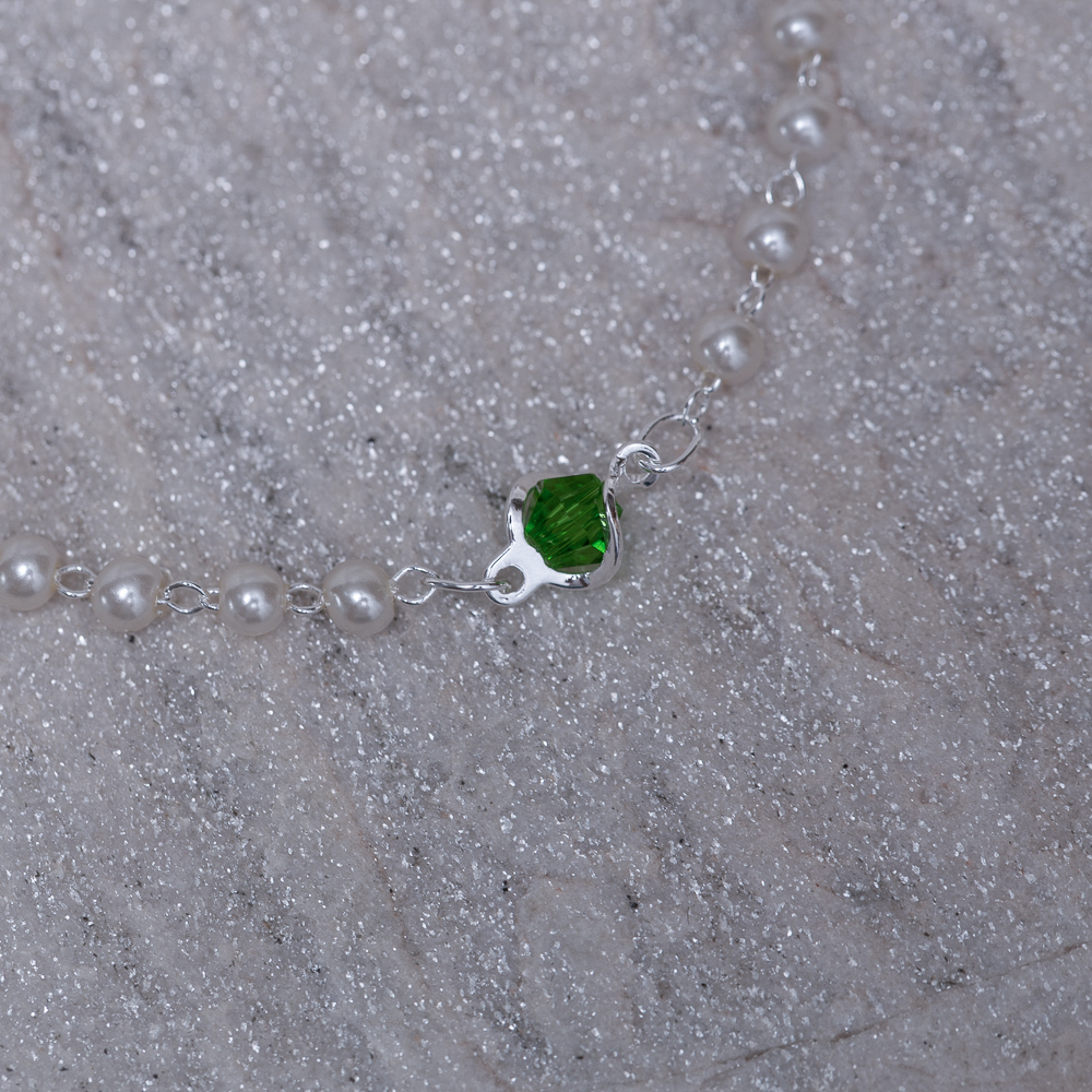 PULSEIRA INFANTIL PÉROLA E CRISTAIS COLORIDOS BANHO PRATA