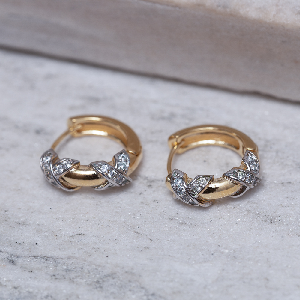 BRINCO ARGOLA X TWO TONE BANHO OURO 18K