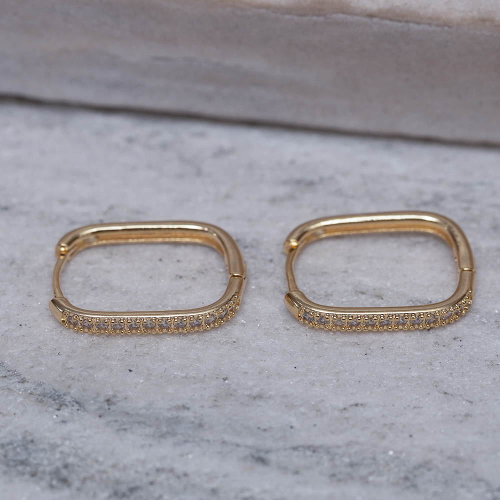 BRINCO ARGOLA OVAL CRAVEJADA G BANHO OURO 18K