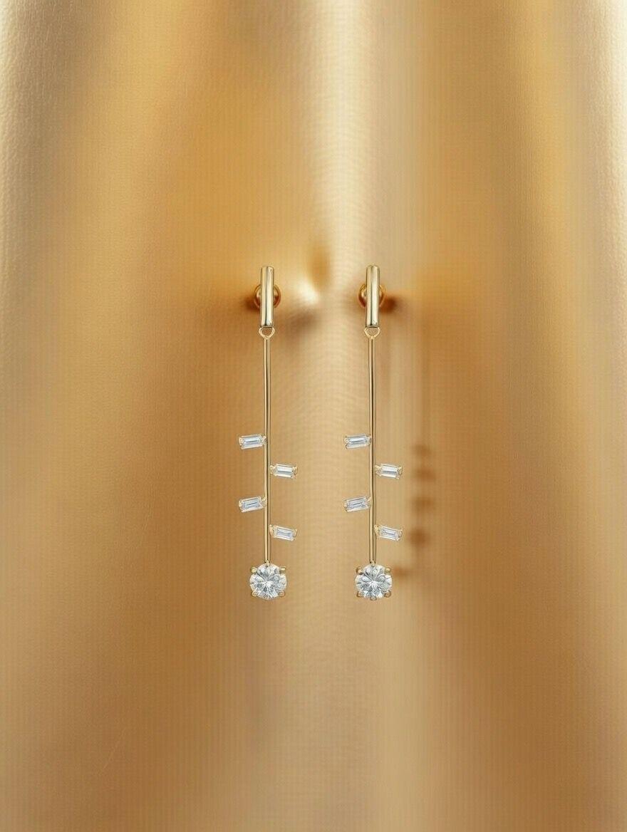 Brinco em pedras cristal