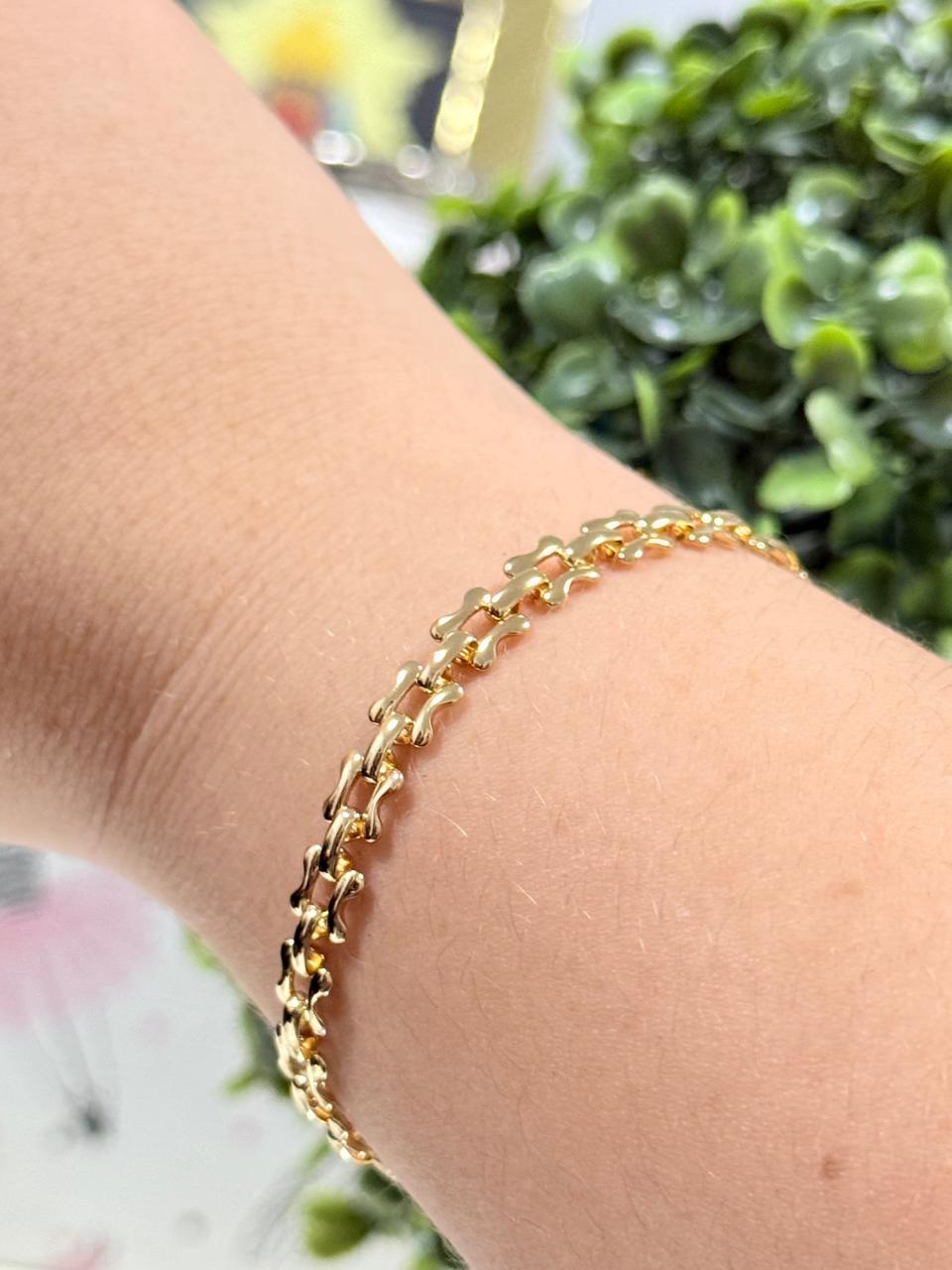 Pulseira Alinhados Malha Relógio quadradinho