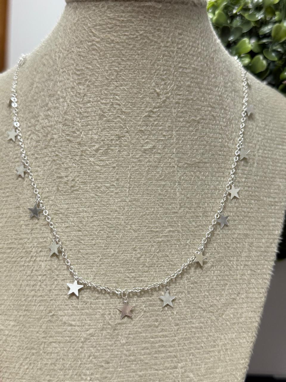 Colar Prata com estrelinhas
