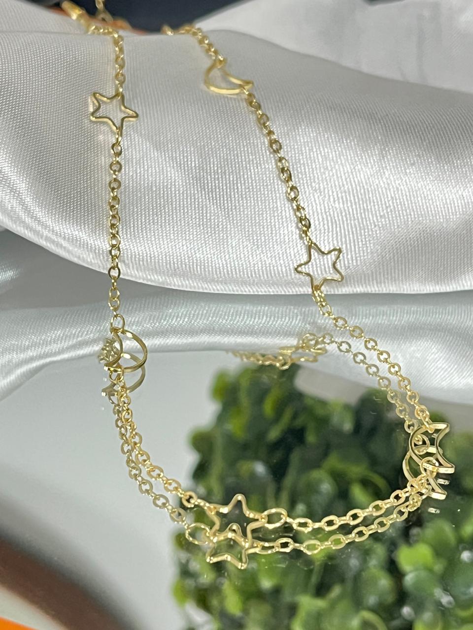 Choker com estrelas e lua