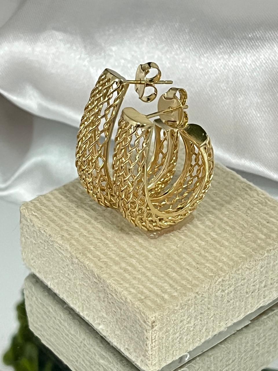 Brincos argola clássica