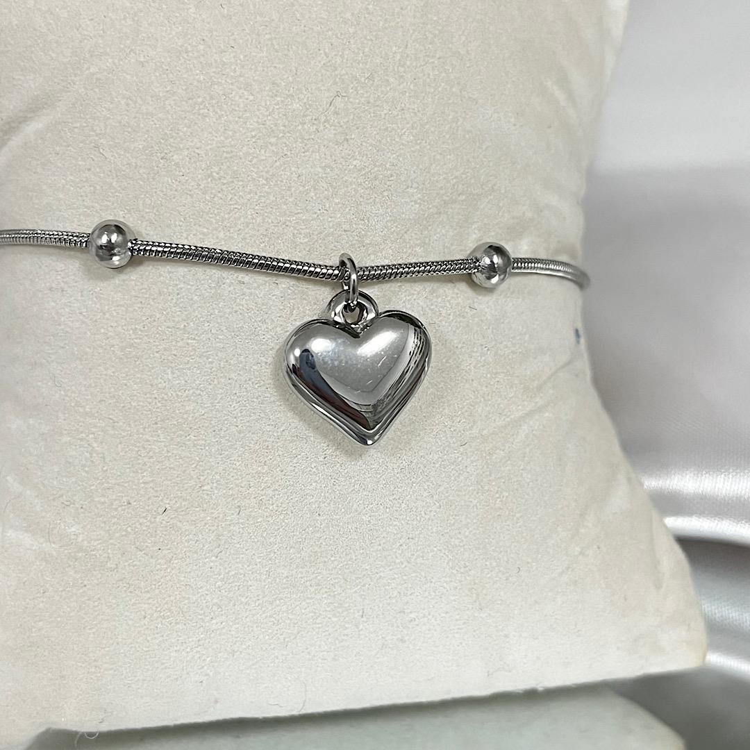 Pulseira com pingente coração