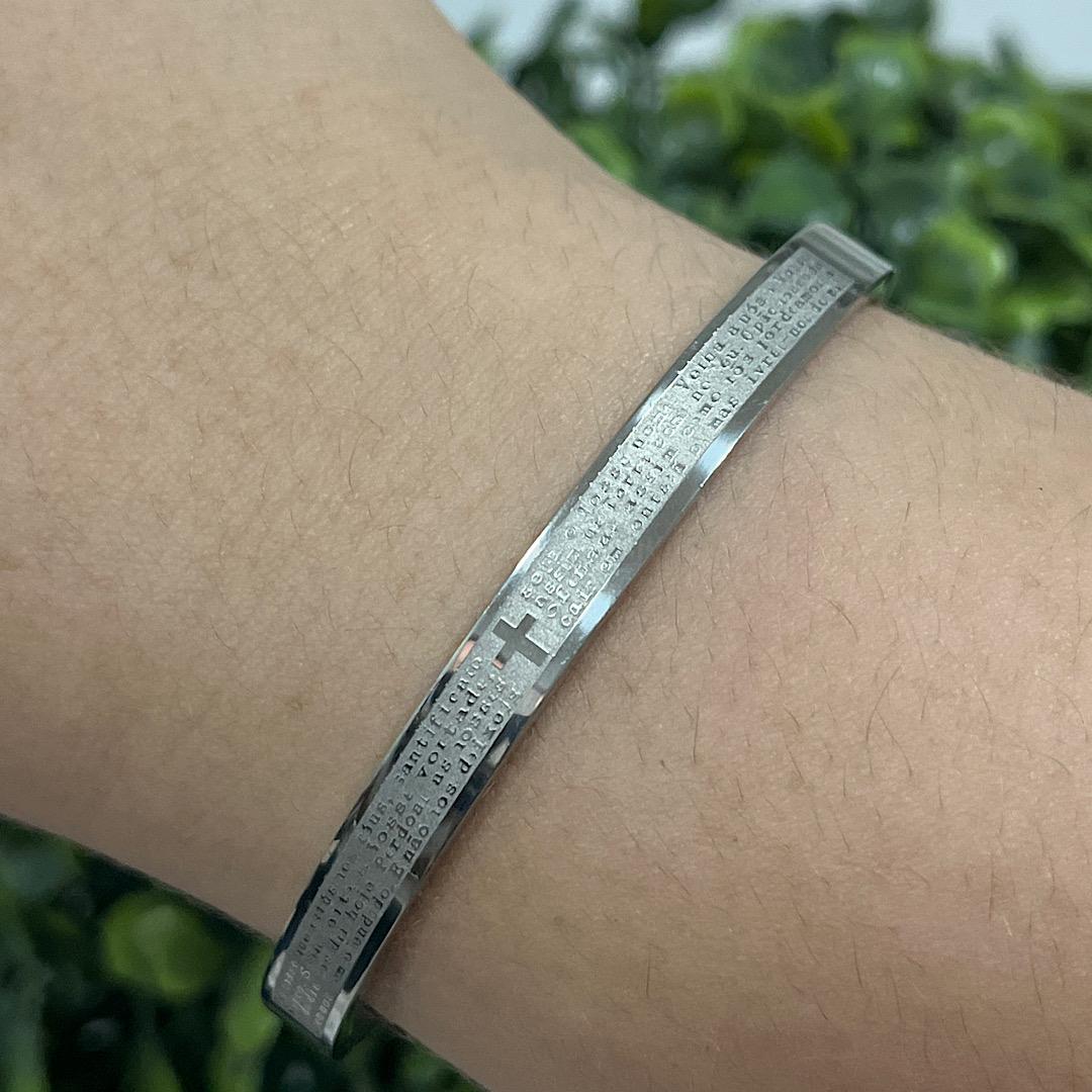 Bracelete de aço
