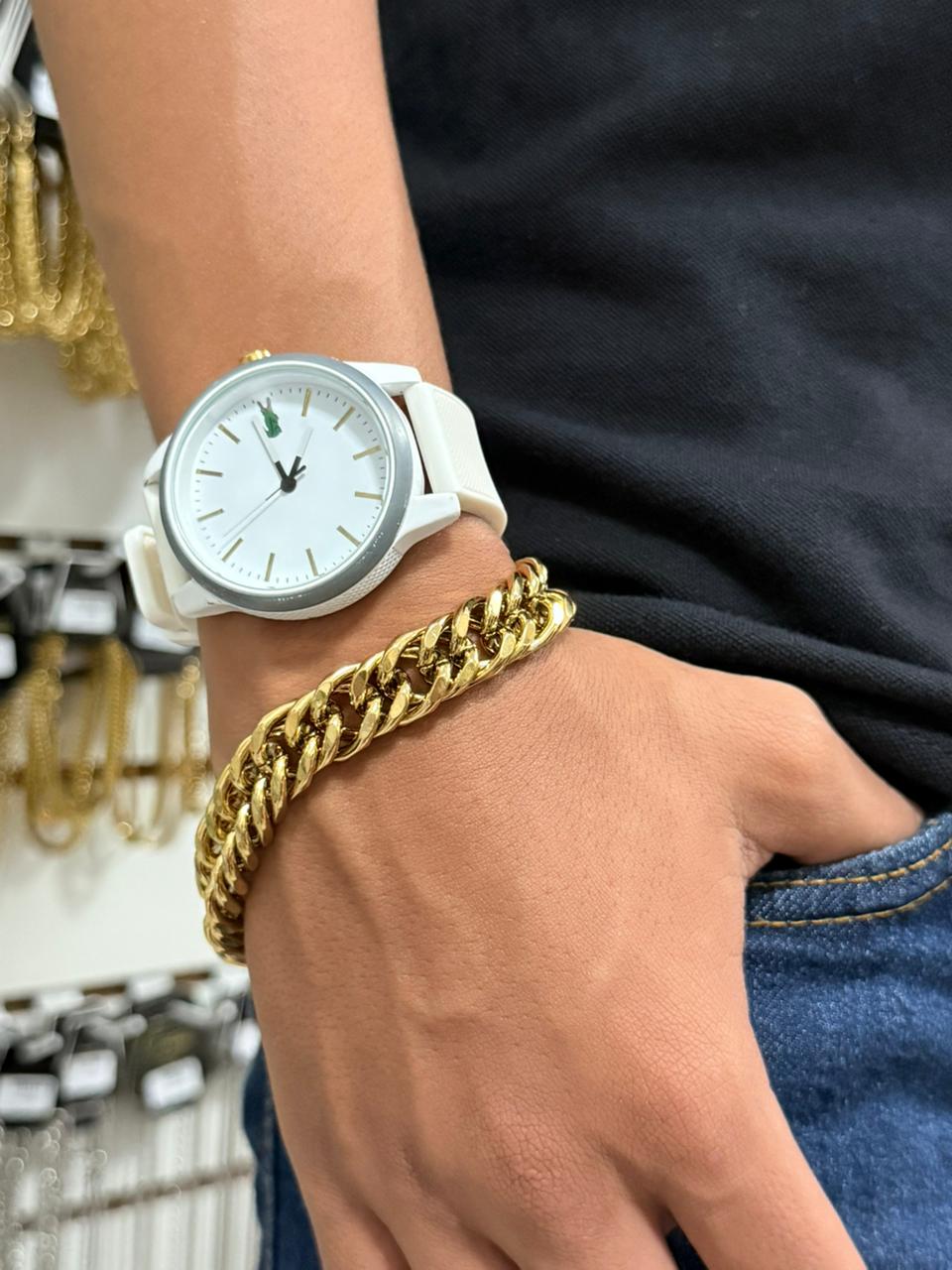 Pulseira masculina com fecho trava