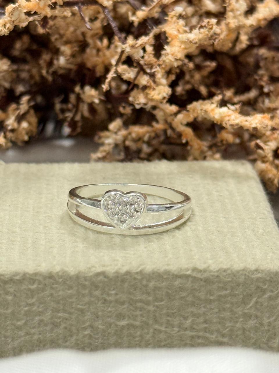 Anel duplo com coração