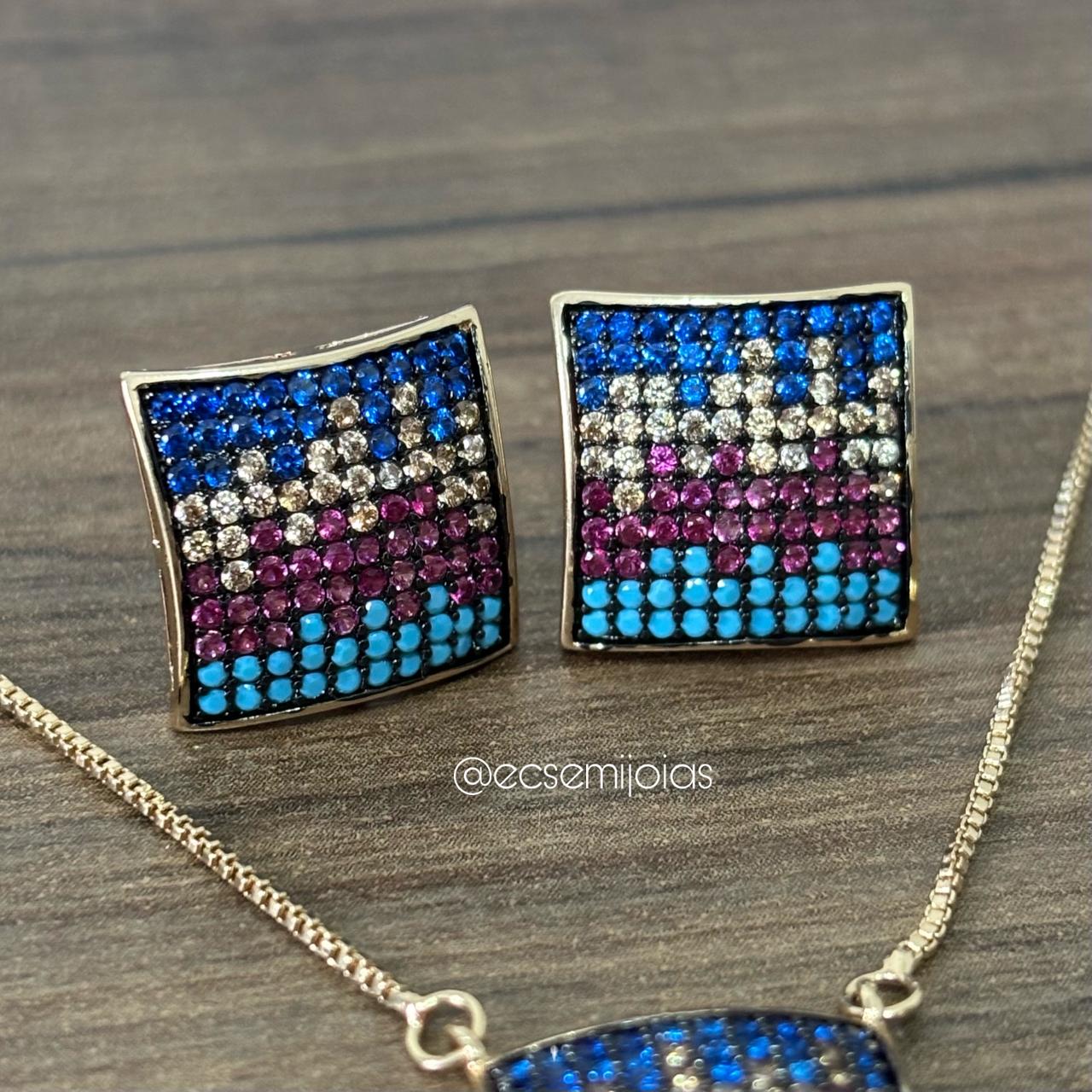 Conjunto de Brinco e Colar quadrado cravejado colorido - 41cm + extensor - banhado a ouro 18k