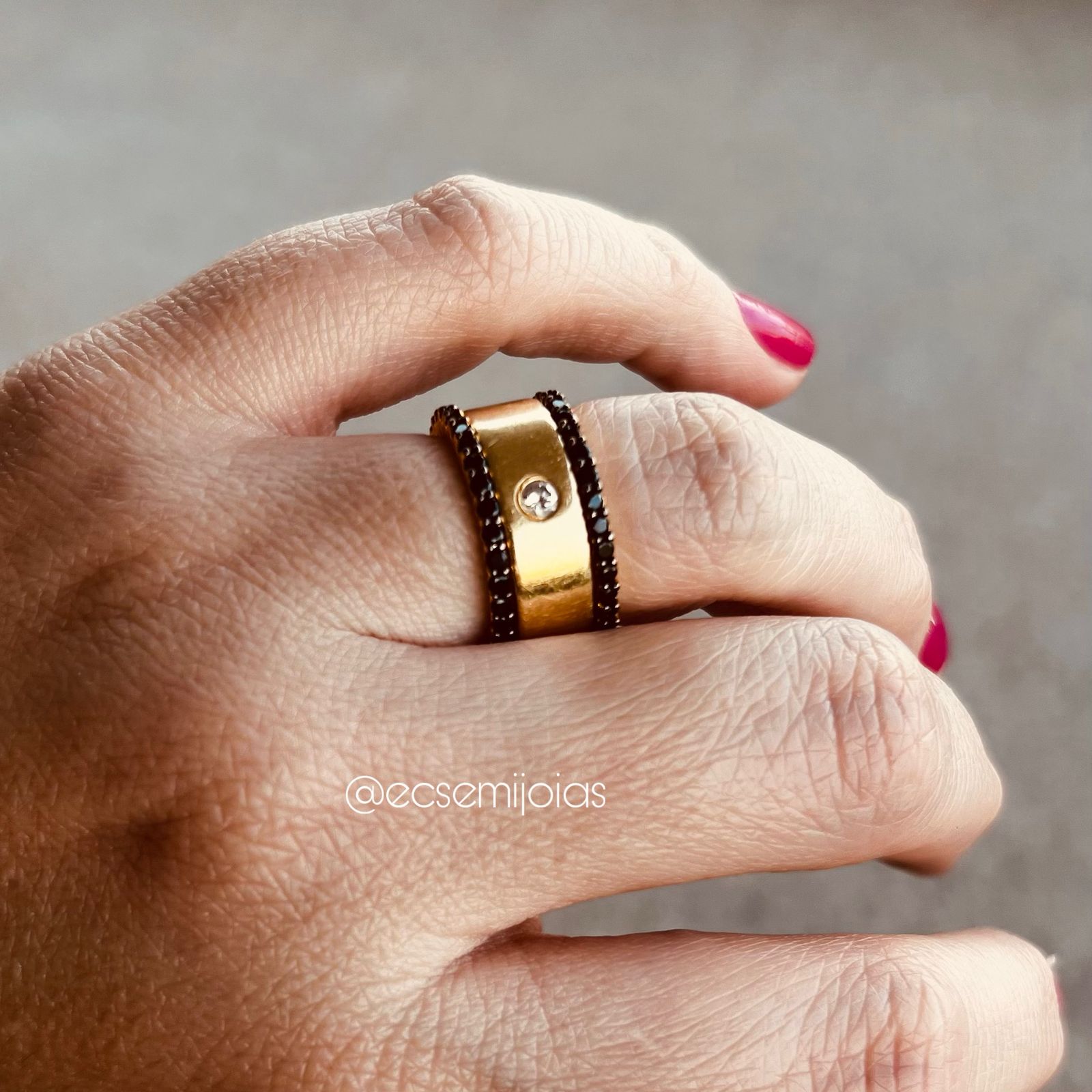 Anel aparador duplo 360º 1 fileira cravejada - banhado a ouro 18k