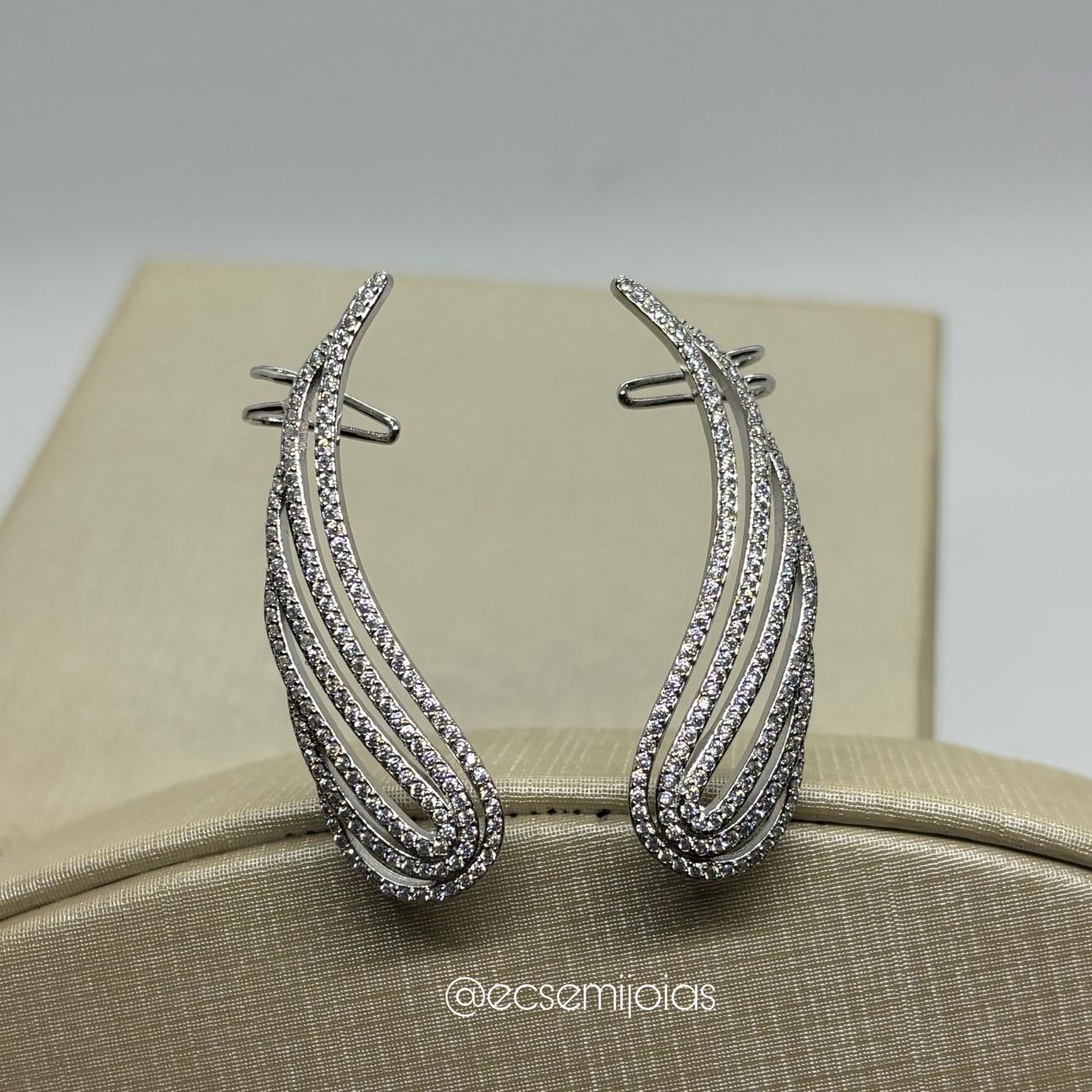 Brinco ear cuff de asa cravejada toda vazada - banhado a ródio branco