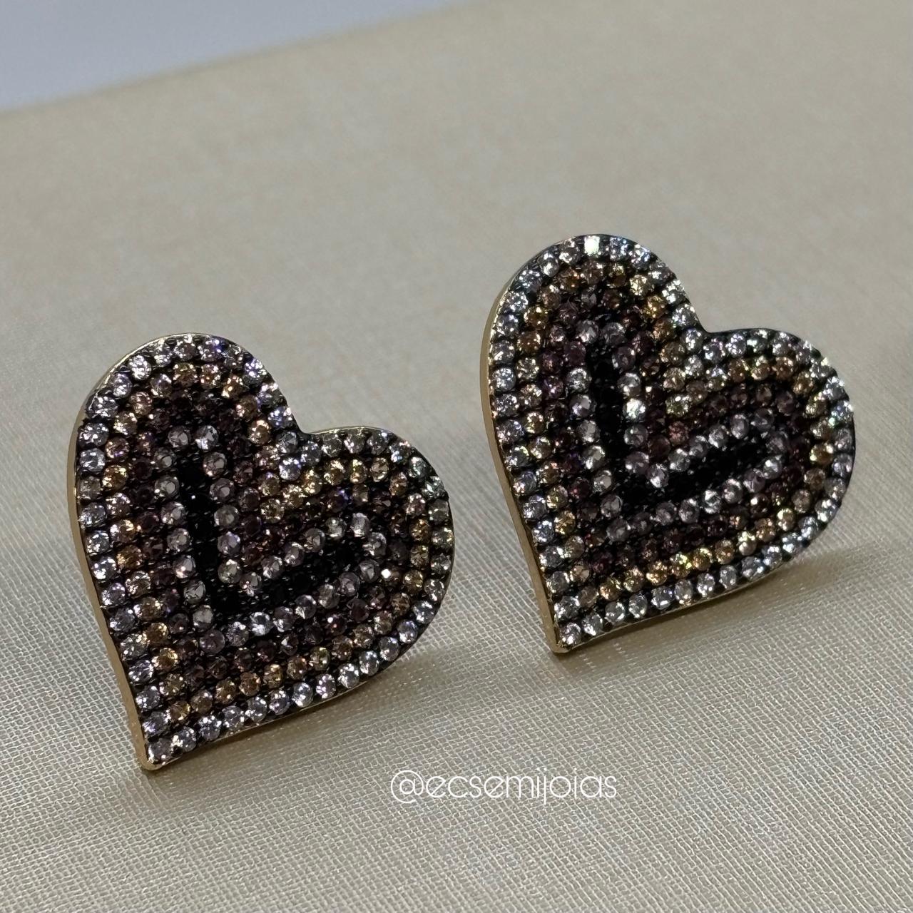 Conjunto de anel e brinco de coração cravejado - banhado a ouro 18k