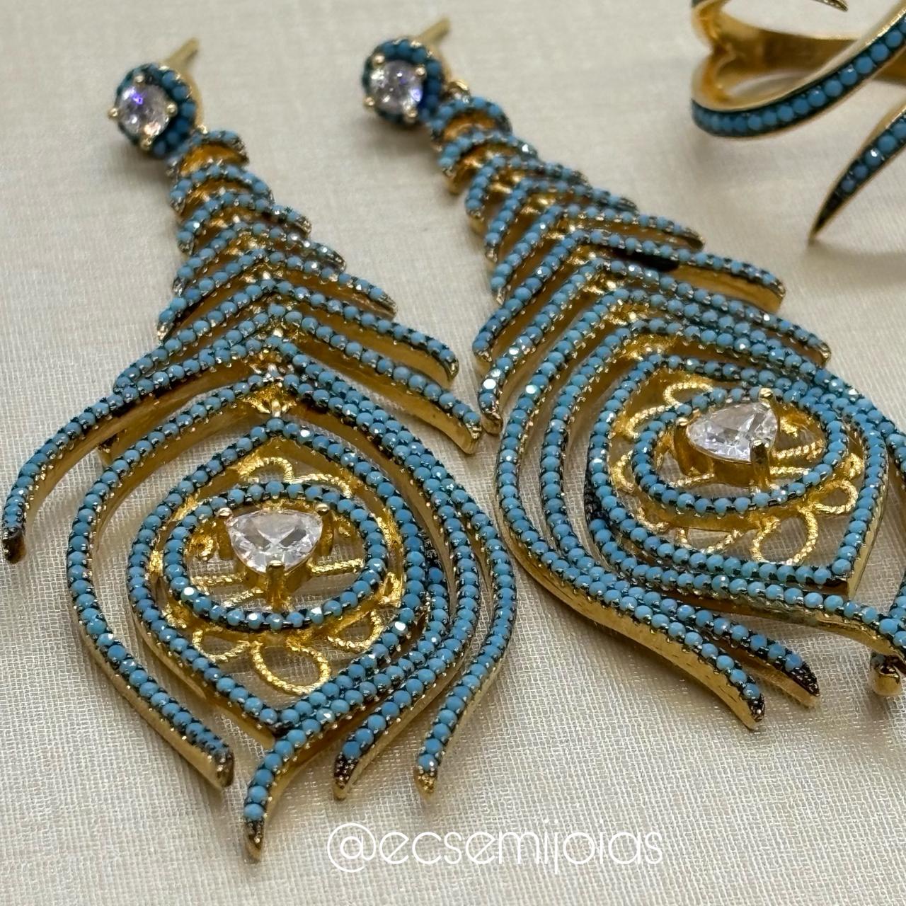 Conjunto de anel e brinco escama de peixe com aros cravejados - banhado a ouro 18k