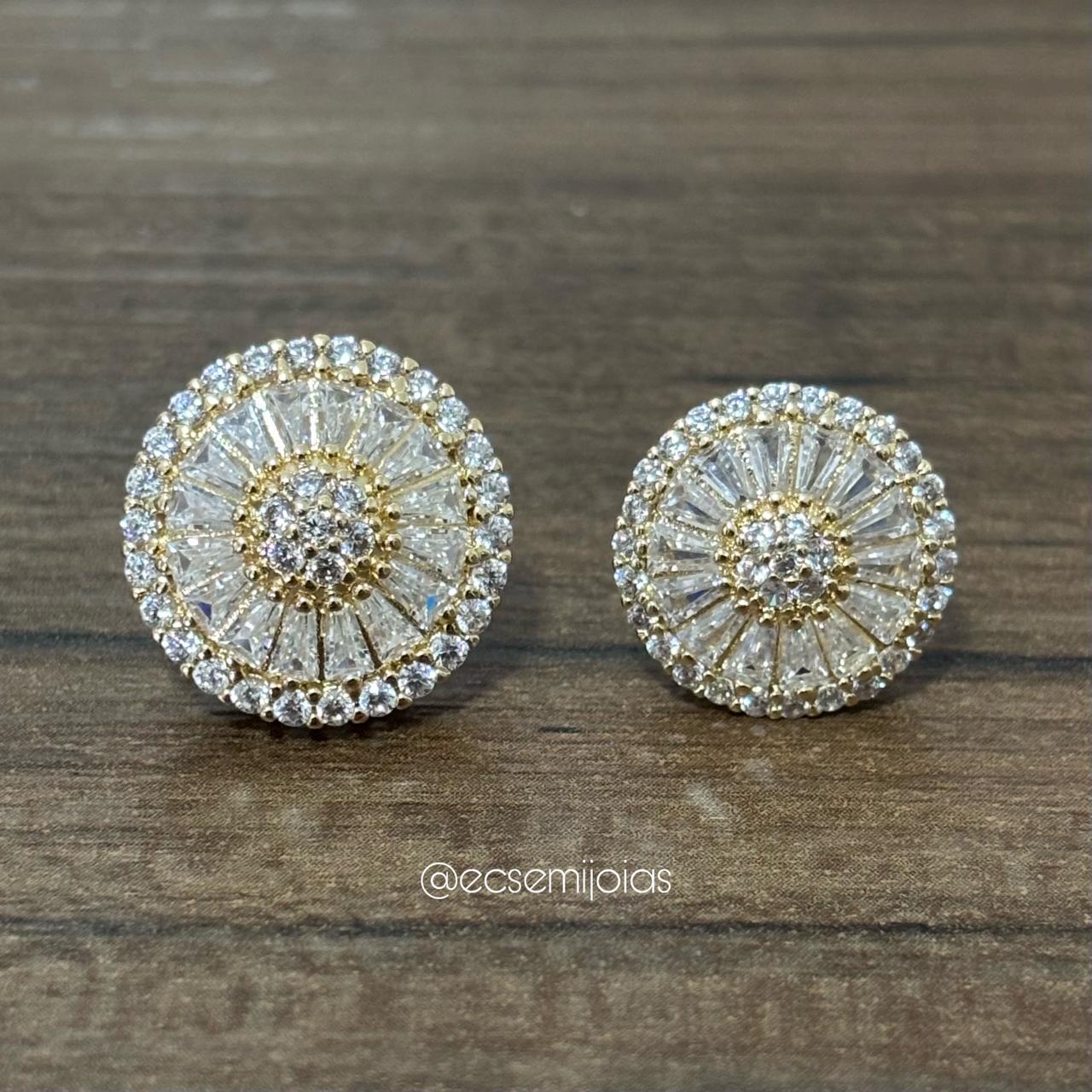 Brinco de pizza 16mm cravejado - banhado a ouro 18k