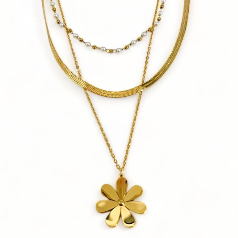 COLAR TRIPLO PEROLA FITA PINGENTE FLOR LISO