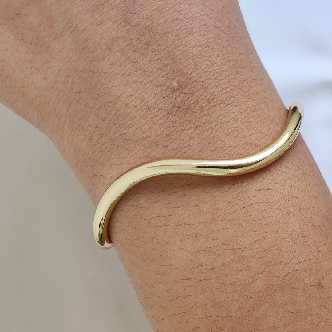 Bracelete Torcido Liso