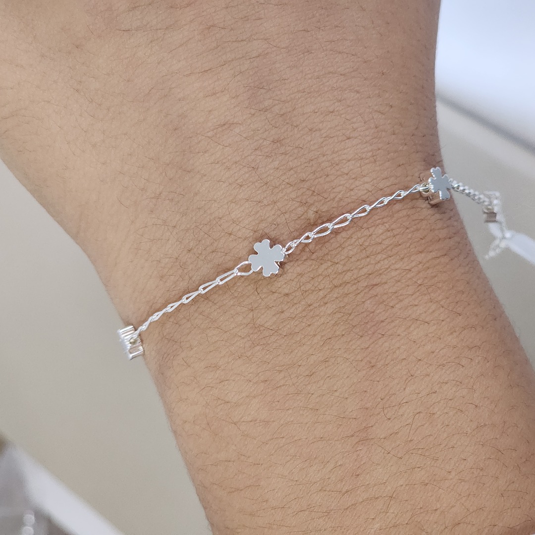 Pulseira Trevos Lisos
