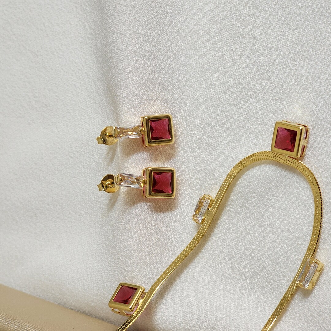 Conjunto Pedra Corrente Fita
