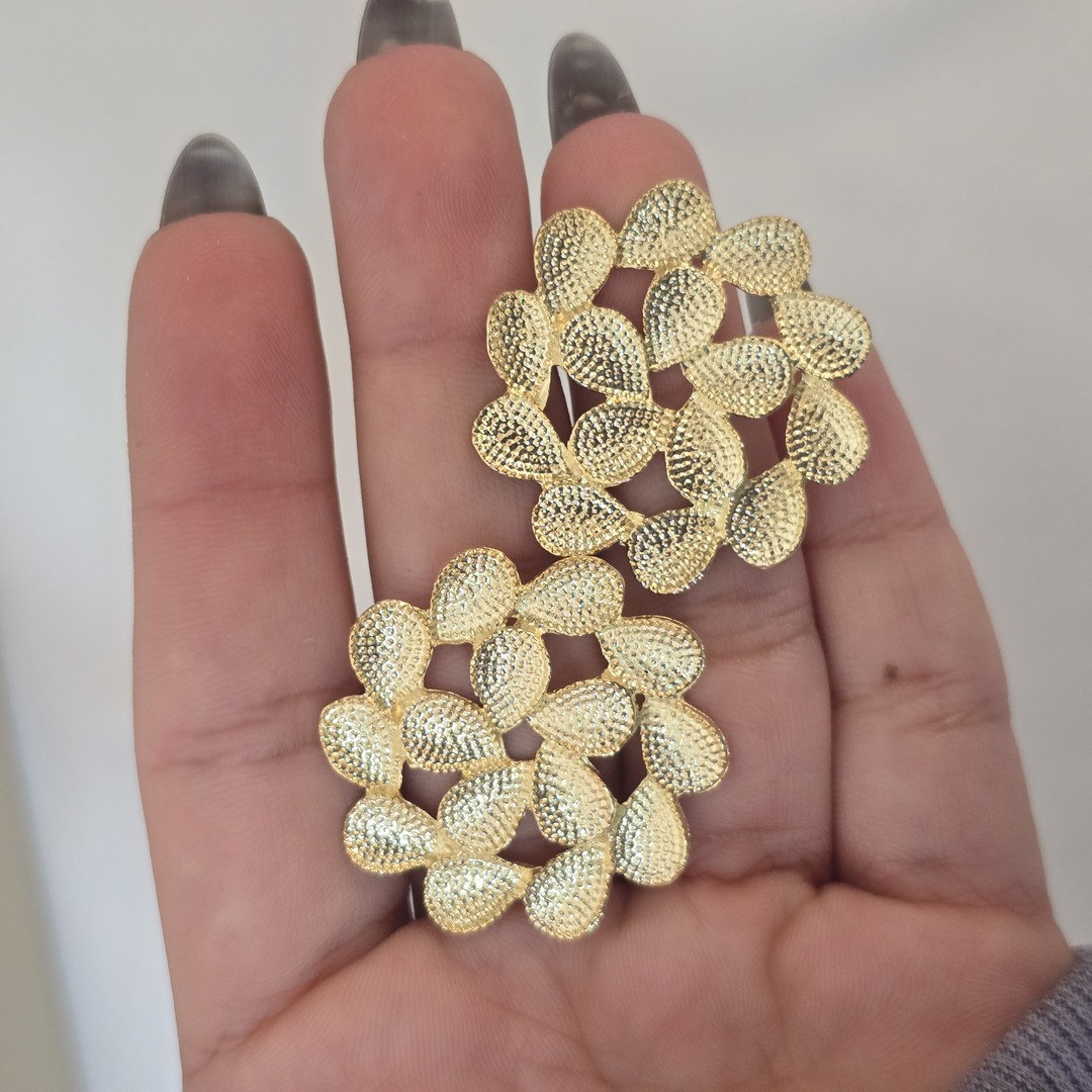 Brinco Maxi Gota Trabalhado