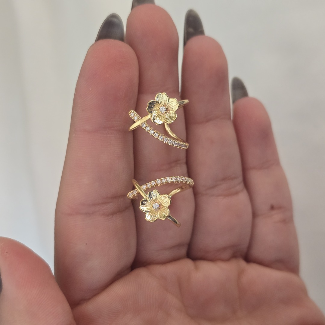 Brinco Flor Zircônia