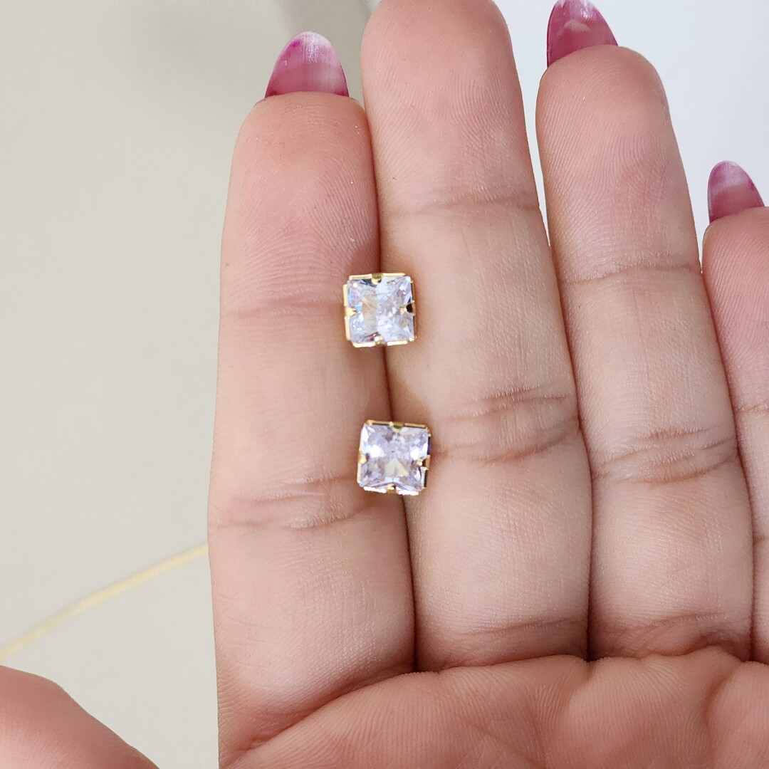 Conjunto Delicado Quadrado Zircônia