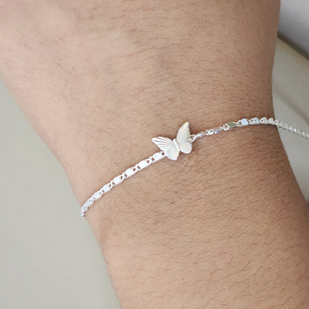 Pulseira Delicada Lisa Borboleta