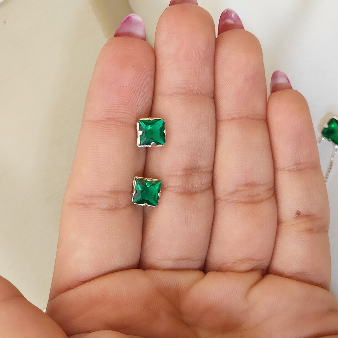 Conjunto Delicado Quadrado Zircônia