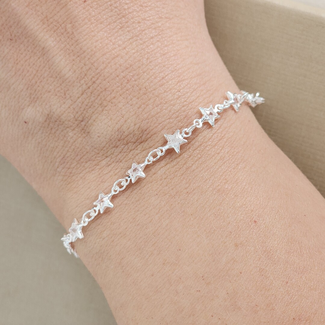 Pulseira Delicada Estrelas Zircônia