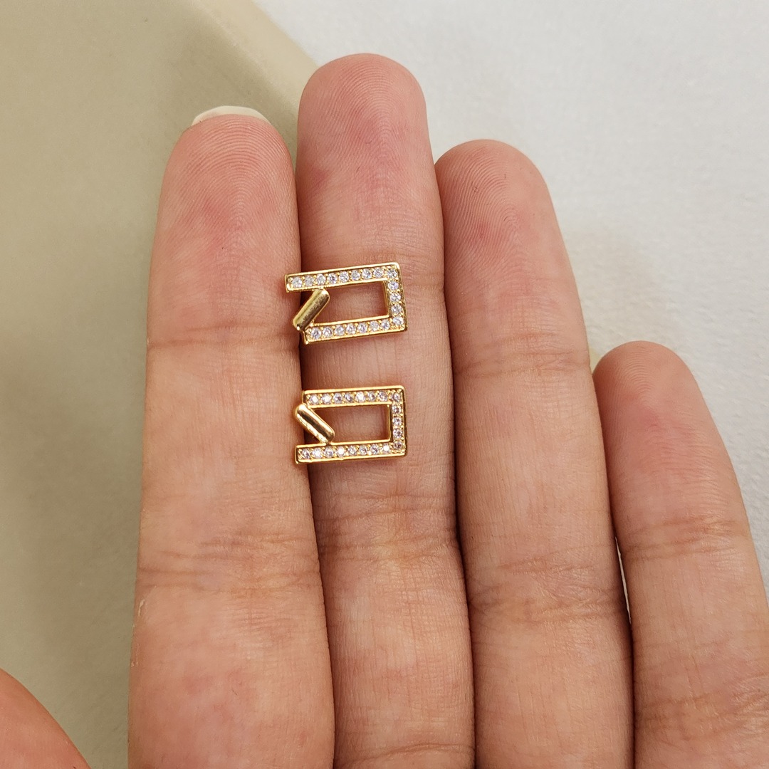Brinco Geometrico Zircônia