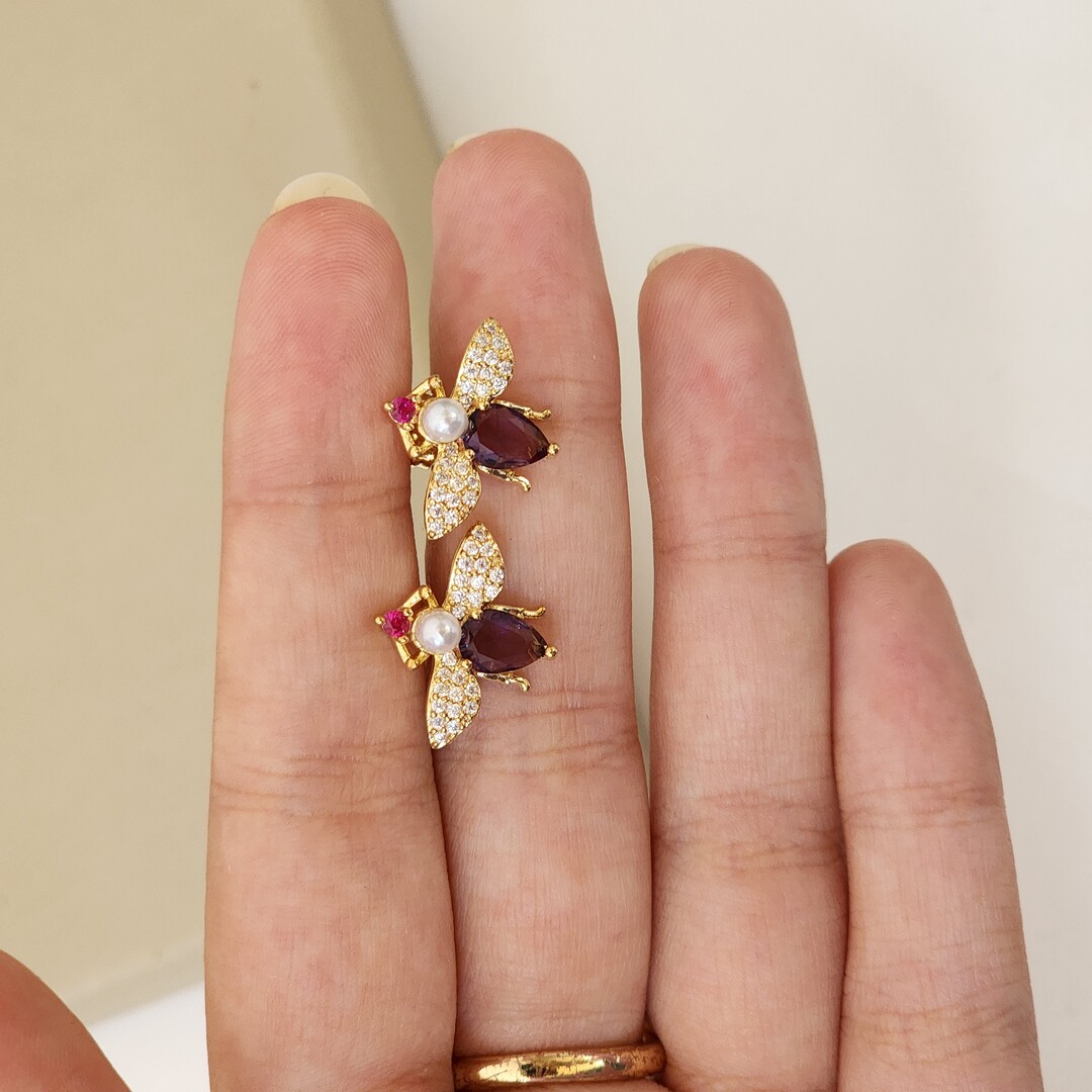 Brinco Delicado Libélula - Roxo
